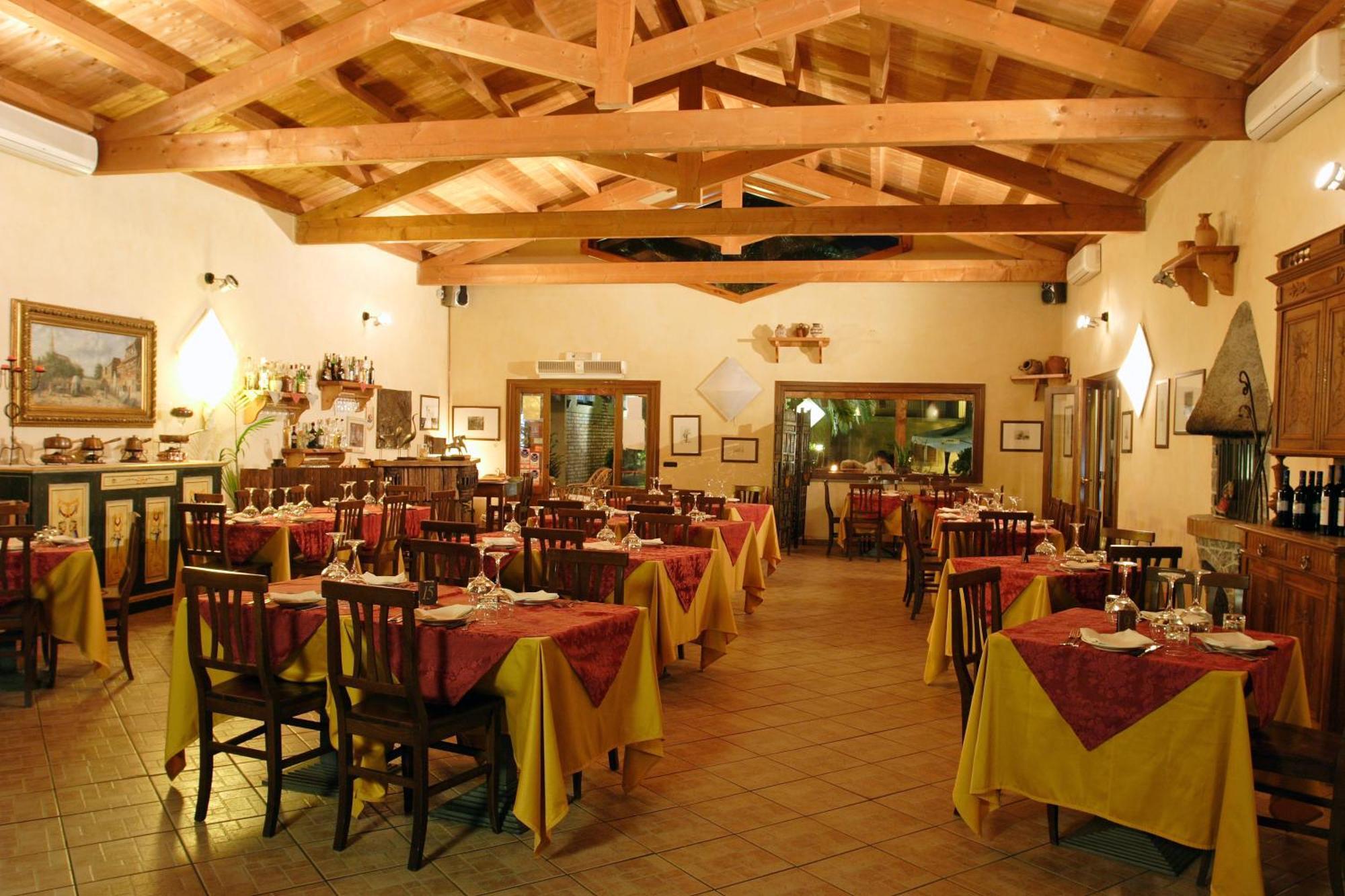 Il Borgo Sul Lago Пицо Екстериор снимка