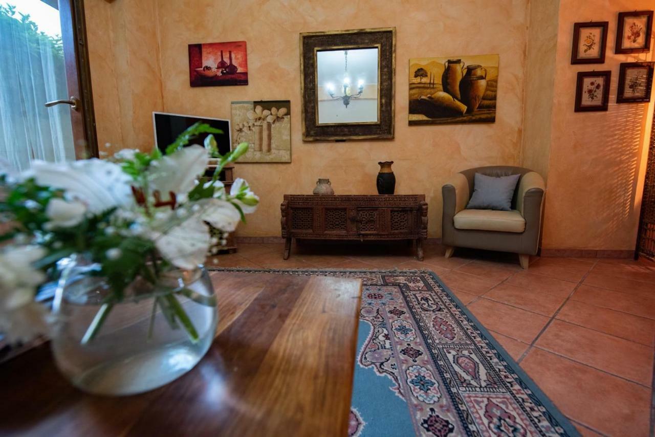 Il Borgo Sul Lago Пицо Екстериор снимка